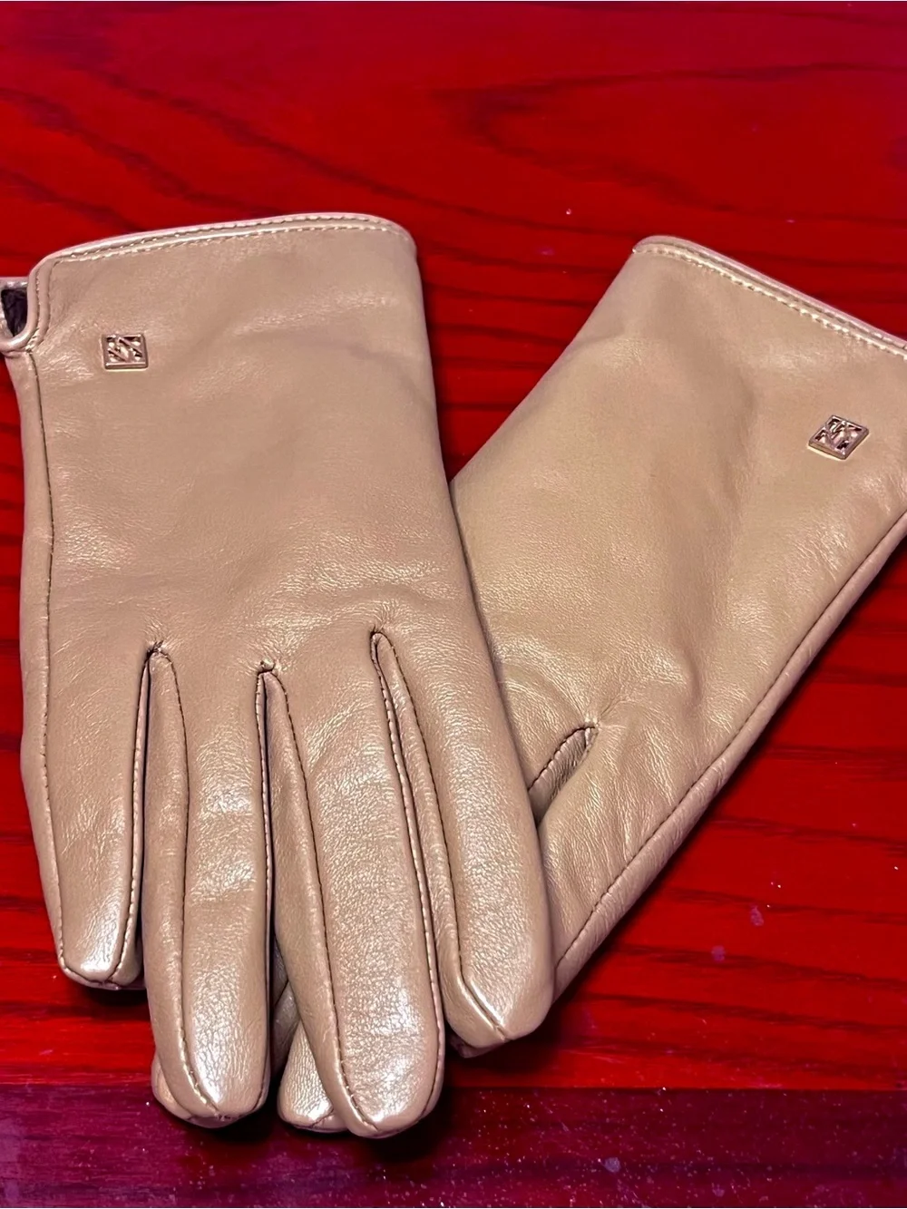 Women's Lambskin Gloves in Camel Color with Subtle Logo Accent